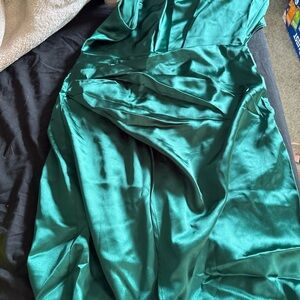Cupshe Green Satin Midi Dress